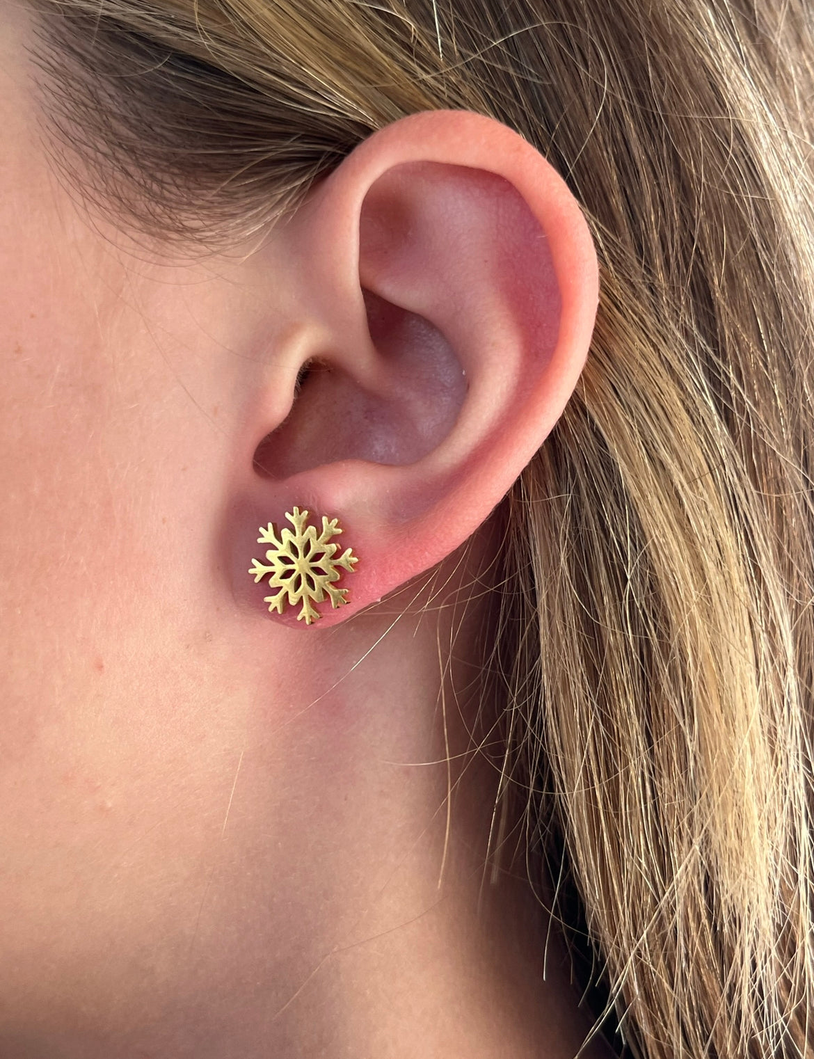 Winter Snowflake Studs