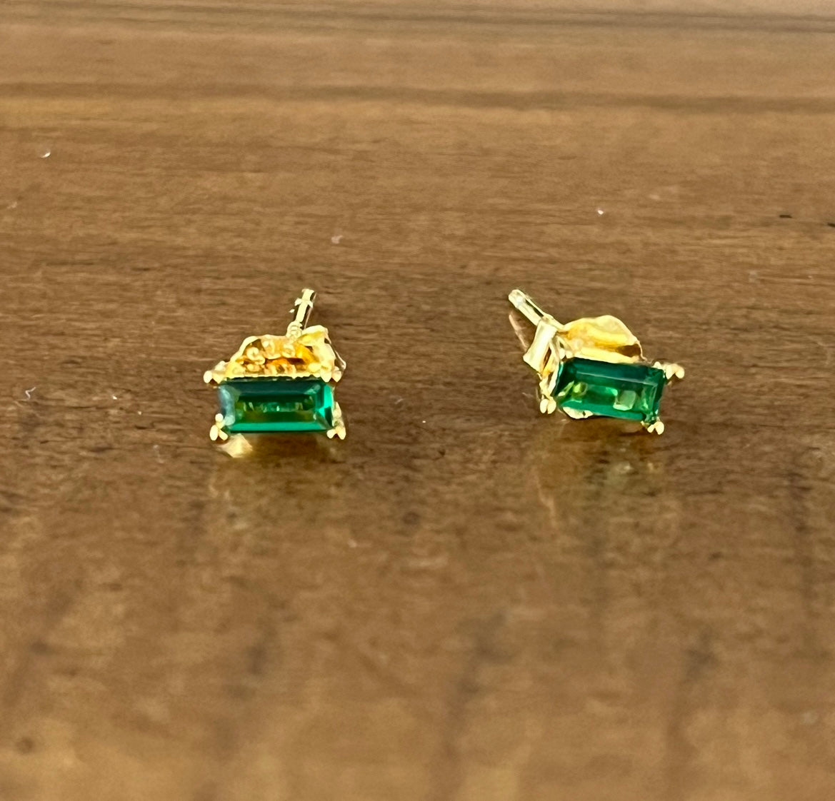 Emerald colored stud earrings